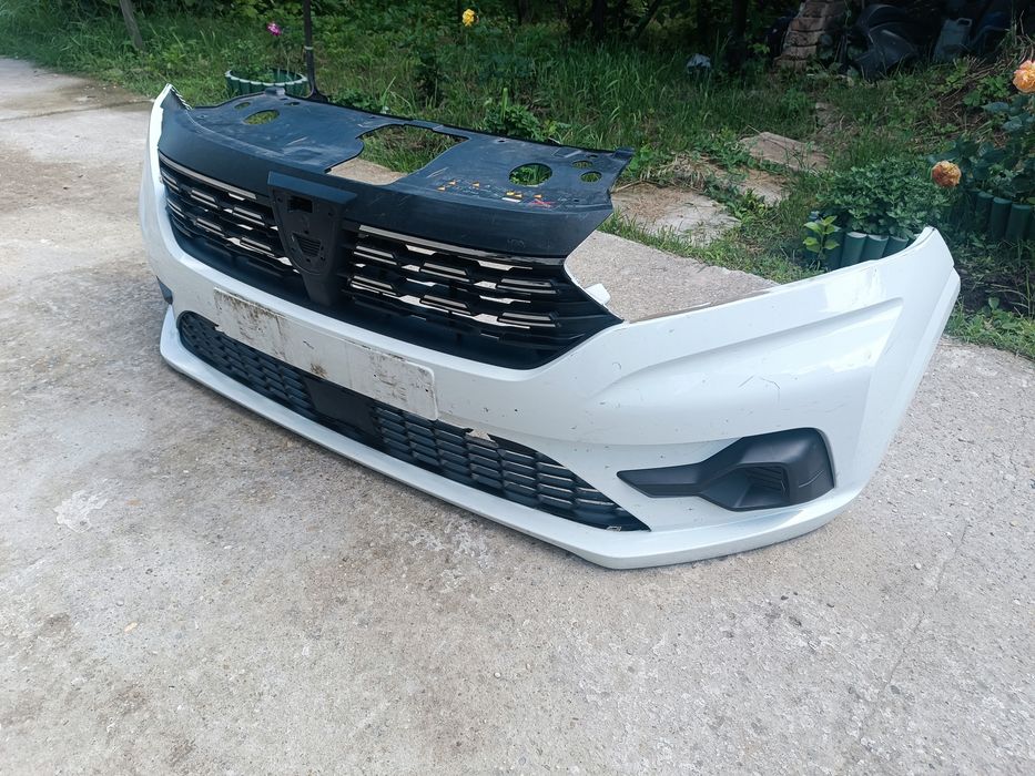 Dezmembrez Dacia lampa far Logan Sandero Jogger Sandero Stepway dezmembrez Renault Megane3 Scenic3 Clio4 Scenic2 Megane2 bara Logan Sandero Stepway