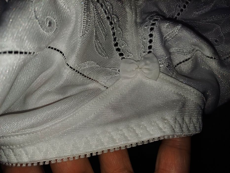 Сутиен Triumph  90 A нов