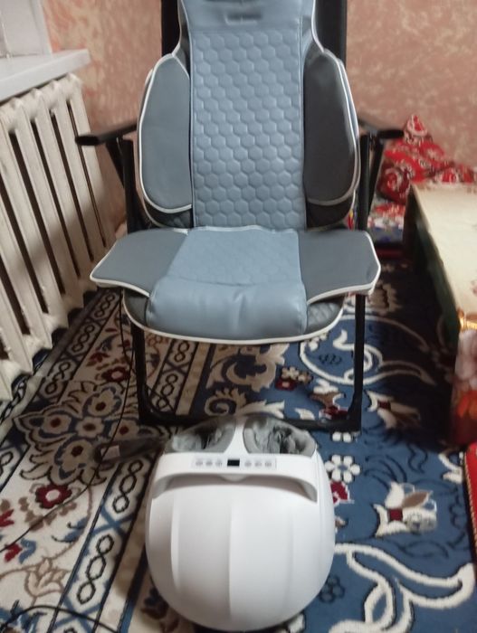 Массажный кресло