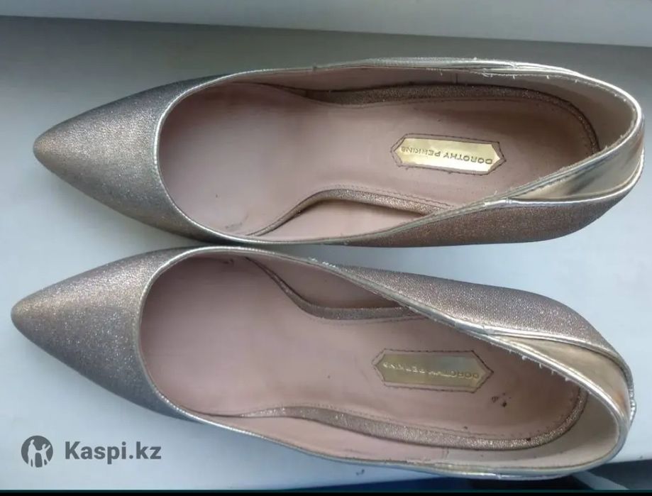 Шикарные туфли, 40 см