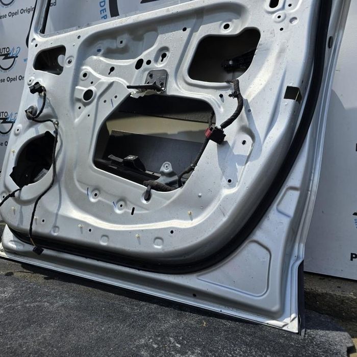Portiera usa dreapta fata Opel Mokka X