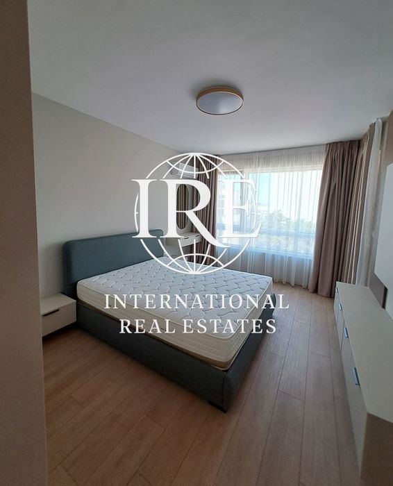 Продава се Тристаен апартамент в Варна, Център - 107 кв.м за 3617 €/кв.м - Снимка #3