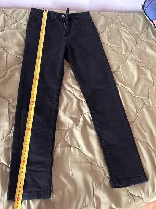 Anko, blugi negri, 10-11 ani