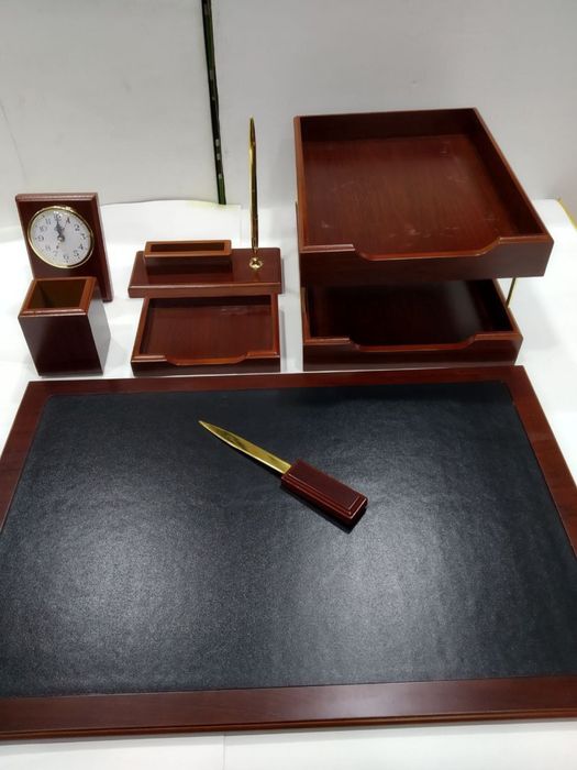 Настольный набор для руководителя