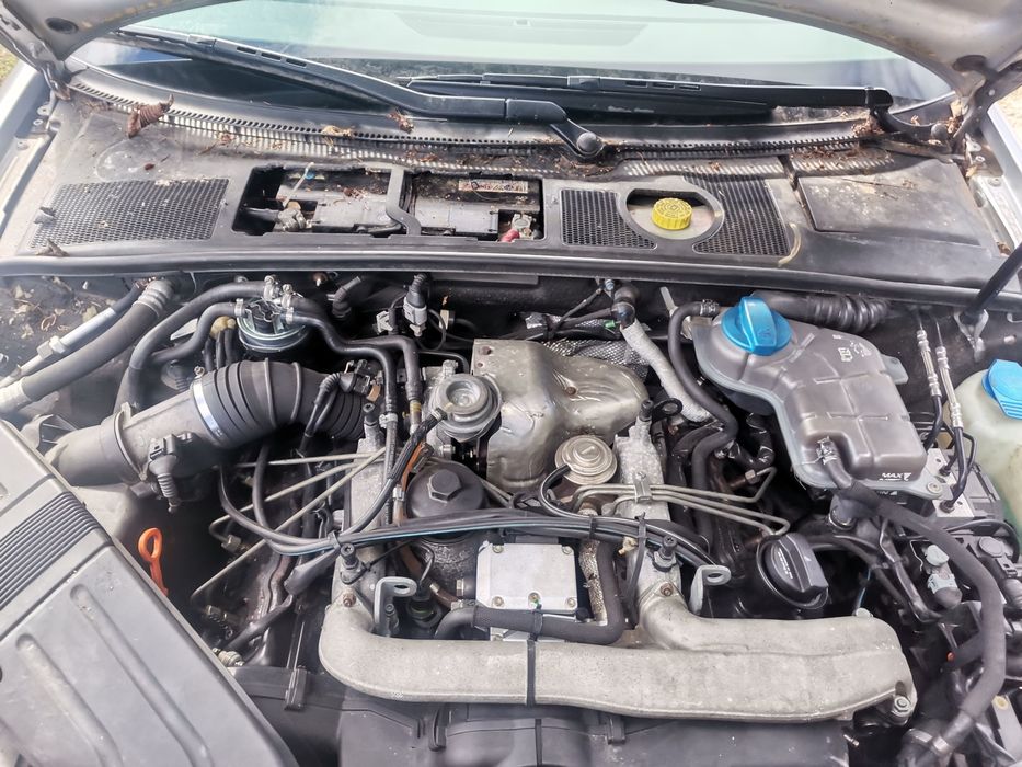 Audi a4 b6 2.5TDI 180КС AKE за части