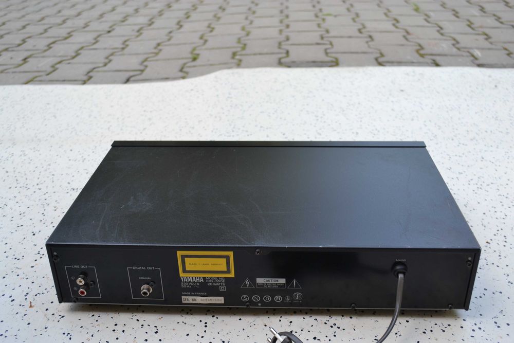 Cd player Yamaha CDX 550 E