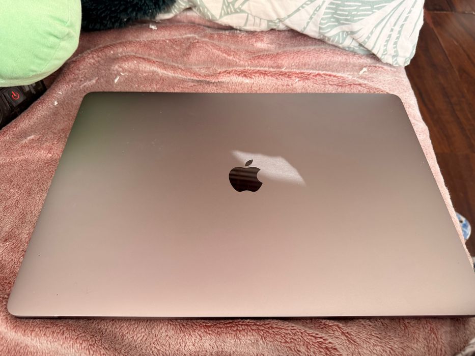 MacBook Pro 16  inch 2019 A2141