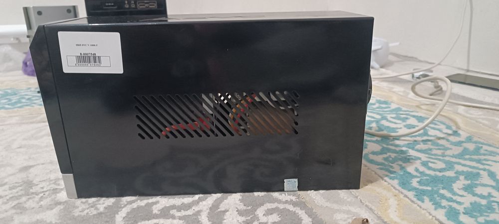 Источник бесперебойного питания