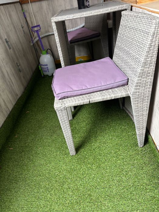 Маса за тераса или градина с два стола