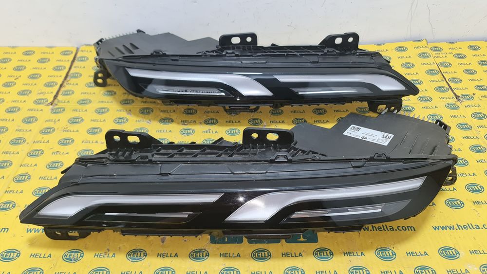 Lampa proiector far full led BMW 7 I7 G70 2024+