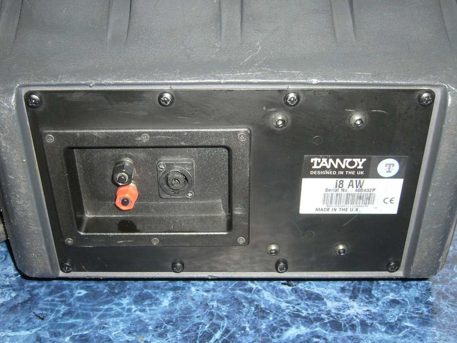 Boxe Tannoy i8 8"