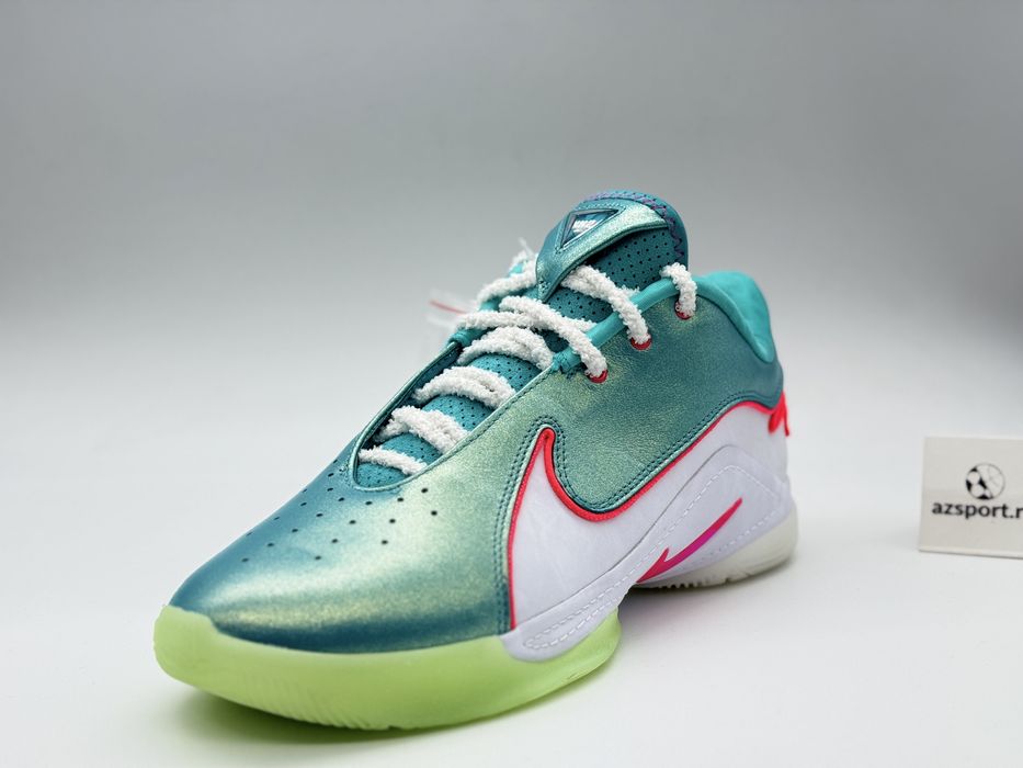 Nike Lebron XXII XMAS Noi Originali (42; 42,5)