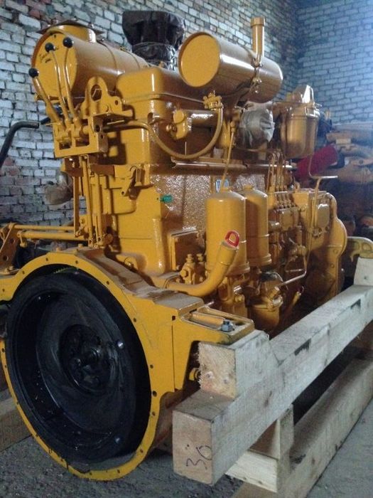 ЧТЗ Д- 160 Д-180 Двигатель
