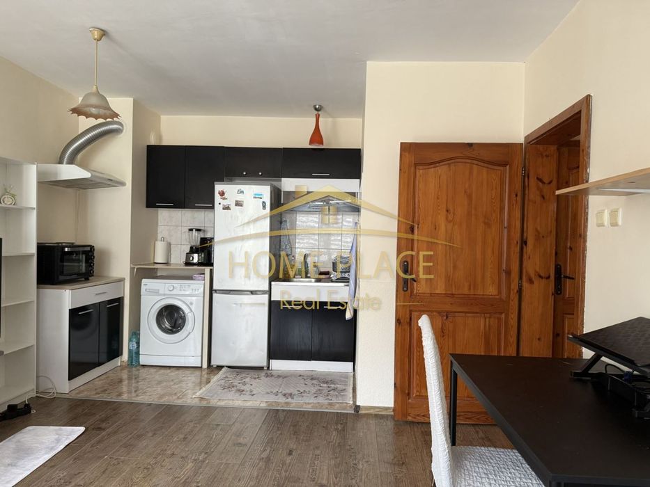 Дава се под наем Двустаен апартамент в Варна, Бриз - 50 кв.м за 459 € - Снимка #2