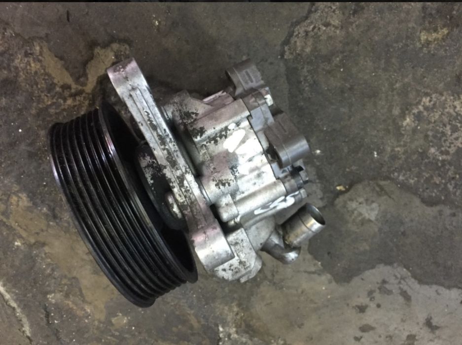 Pompa Servo Mercedes CLS 3.0 V6 W219 Pret 500 lei