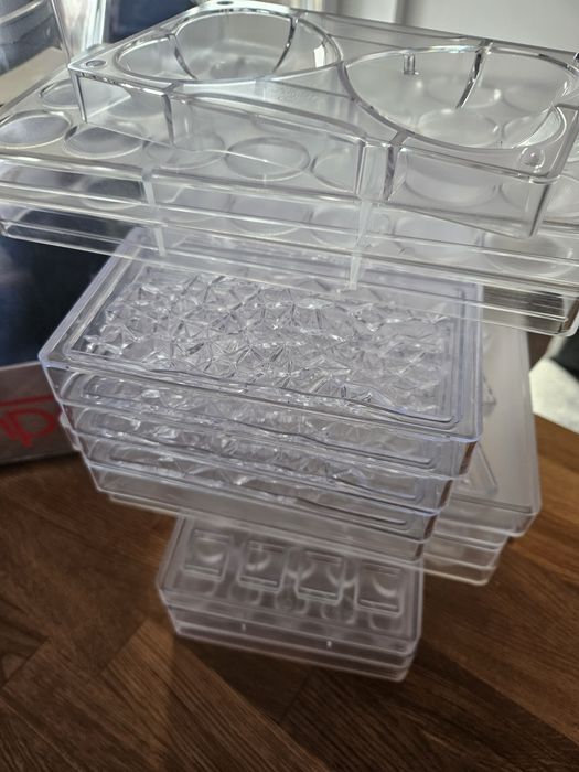 Oferta! Masina temperat ciocolata plus forme policarbonat