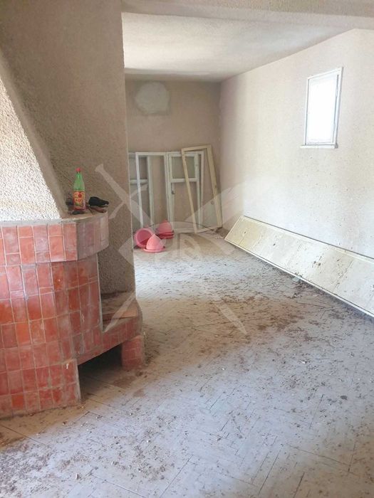 Продава се Хотел в с. Левски, Област Пазарджик - 1000 кв.м за 75 €/кв.м - Снимка #5