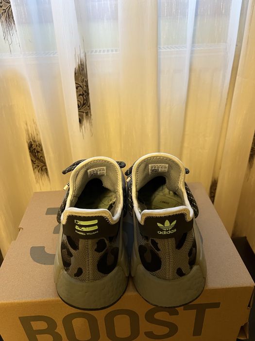 Adidas human race animal print grey