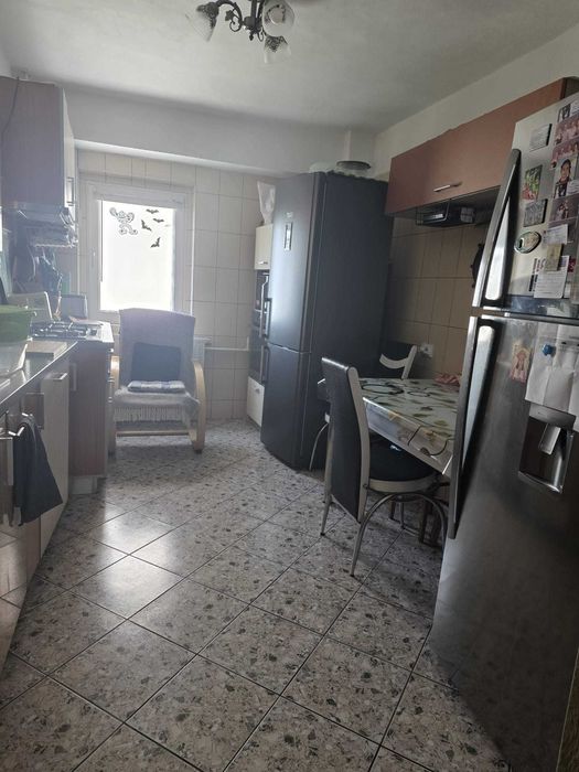 Apartament 3 camere in Sebastian