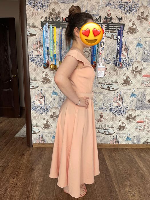 Продам вечернее платье в отличном состоянии