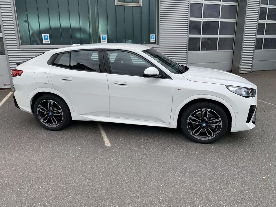 Dezmembrez BMW X2 / IX2 U10 2023-2026