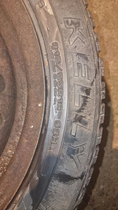 Vând cauciucuri KELLY iarna