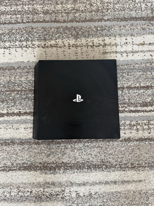 Playstation 4 Pro 1TB