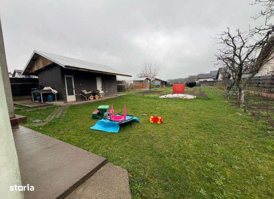 Casa 4 camere Valea Adanca , 200 metri Cod:158244