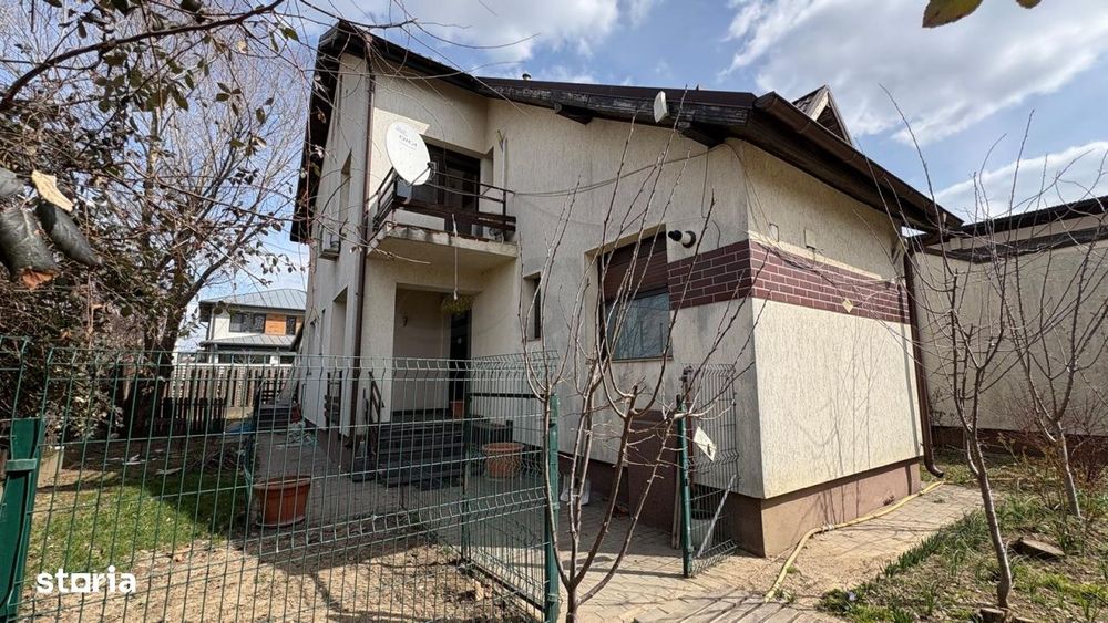 Casa 6 camere cu 3 locuri de parcare in Pipera in spatele Cortina Nort