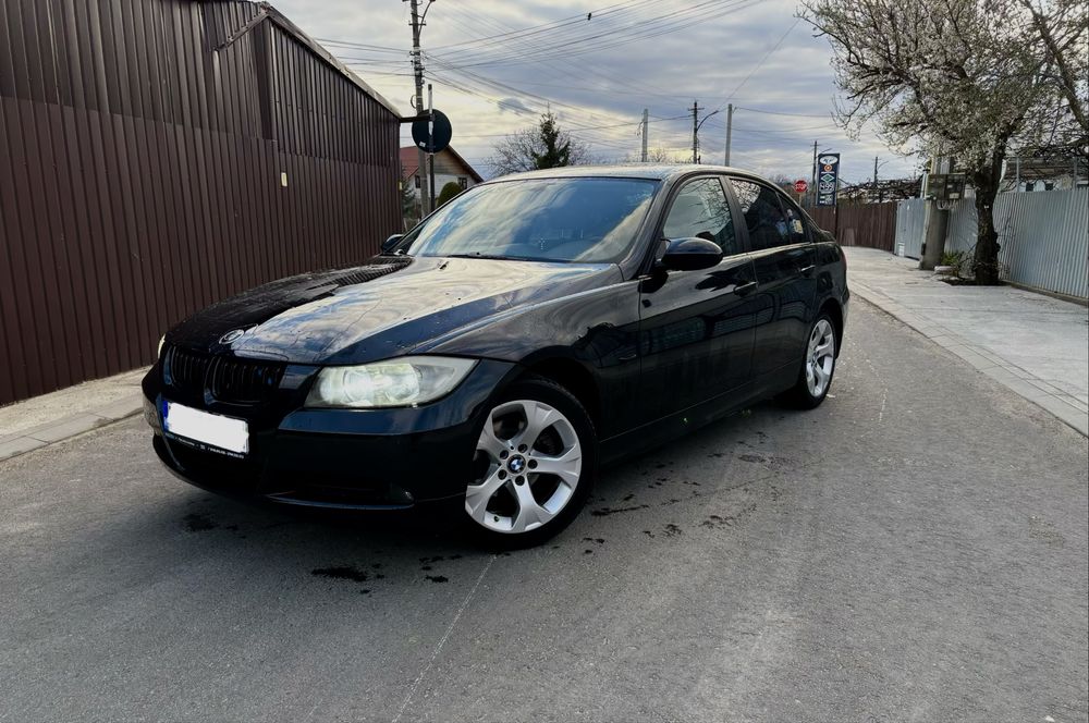 Vand BMW M47 Seria 3 E90 320D Navi Trapa Carplay