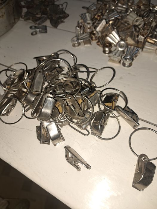 Прищепки для карнизы, штор или занавесок