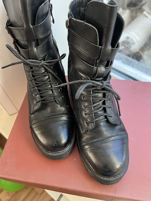 Кожаные зимние ботинки