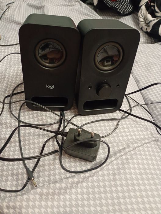 Boxe Logitech Z150 2.0, stare impecabilă