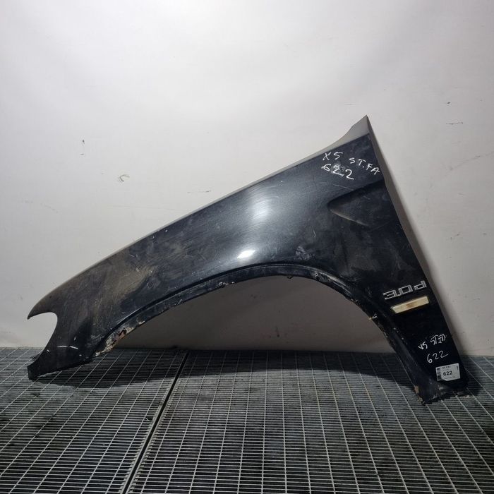 Aripa Stanga Fata BMW X5 E53 2000 - 2003 4 Usi NEGRU (622)