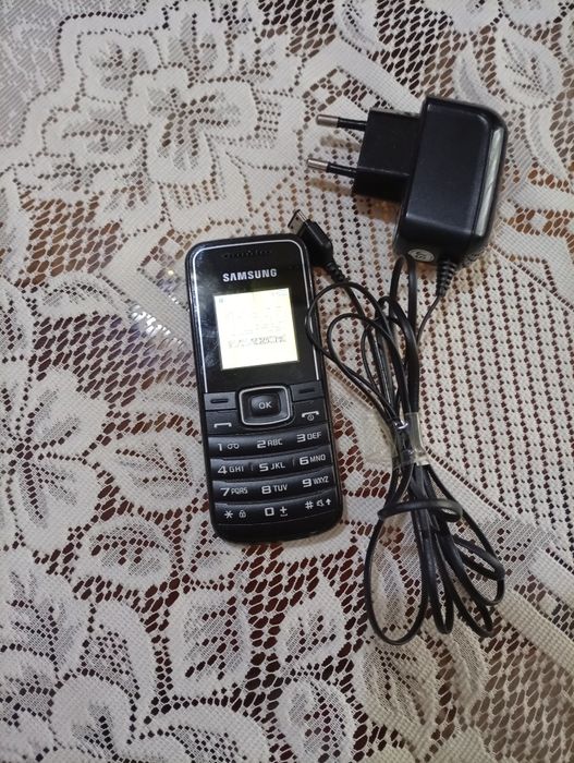 Telefoane seniori cu butoane