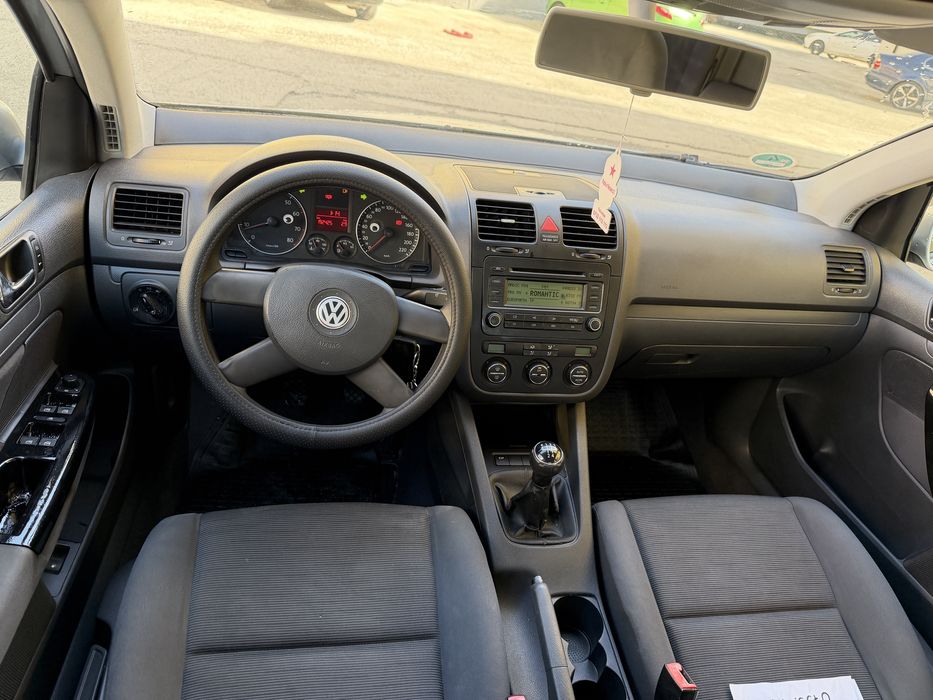 Vw Golf 5 benzina 1.4 / impecabila/ Manuala/