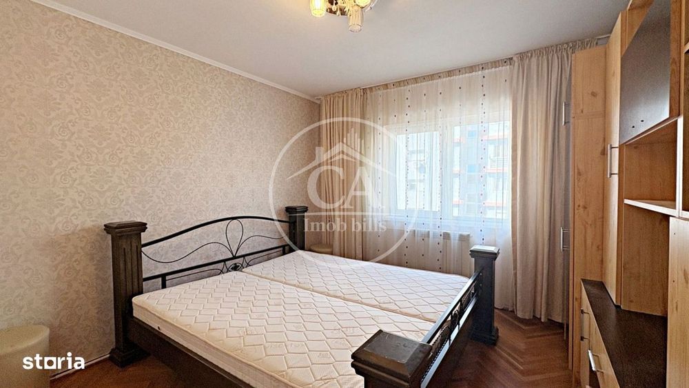 Apartament cu 3 camere de închiriat în zona Rogerius, Oradea