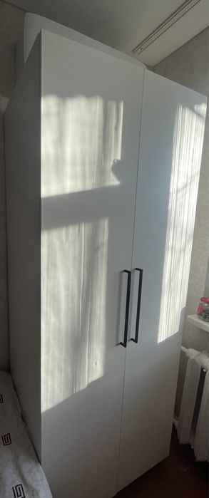 Шкаф белый, ширина 80