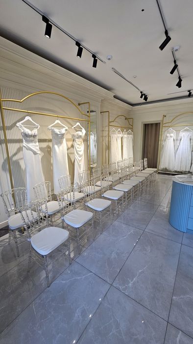 Прокат . Прозрачный стул . Стеклянное стул . Прокат стол стул