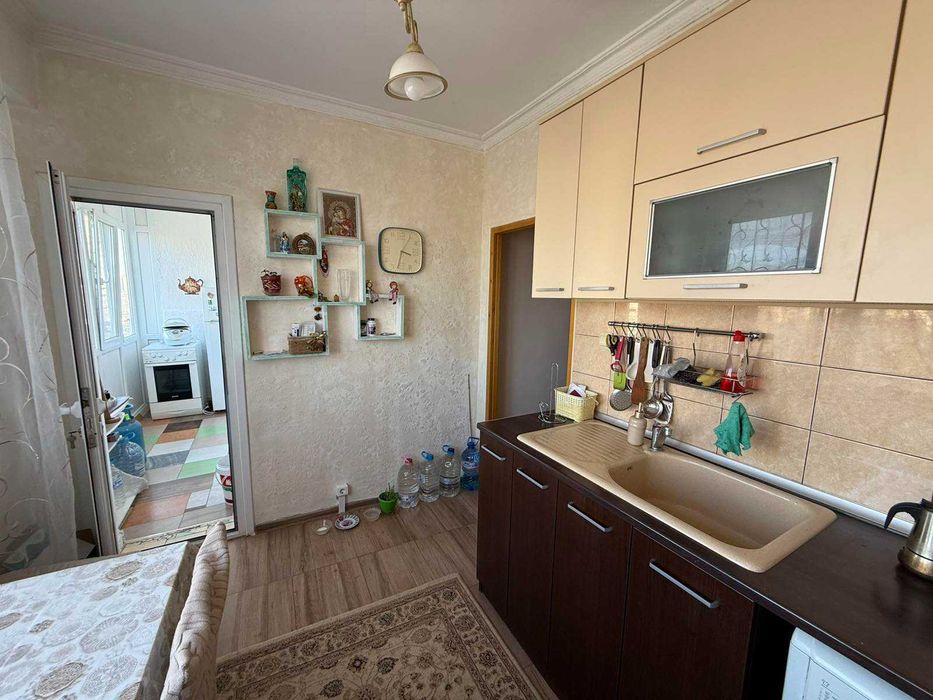 Продава се Двустаен апартамент в Пловдив, Кършияка - 65 кв.м за 1020 €/кв.м - Снимка #2