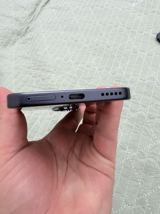 Обмен Honor 400, 256 gb