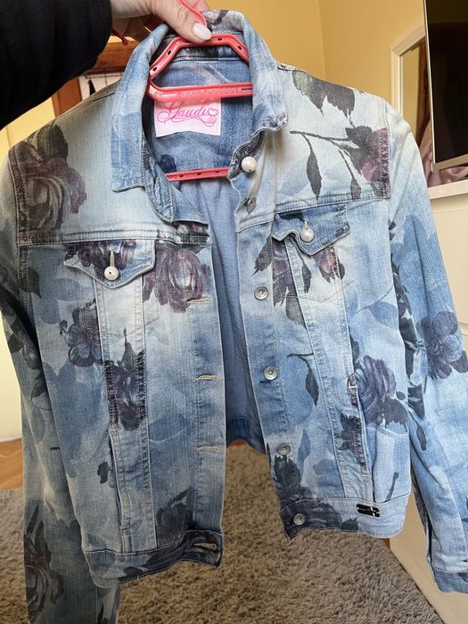 Дамски сака и якета размер С/М/Л без забележки