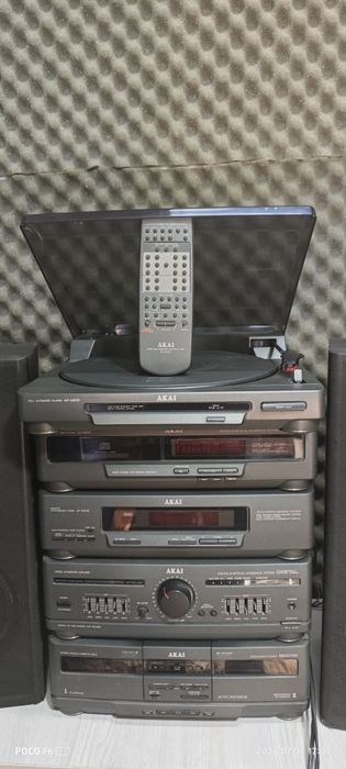 Музыкальный центр Akai AX-M430 с пультом и проигрывателем