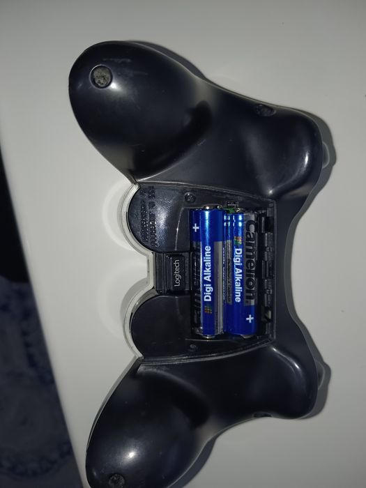 Logitech f710 геймпад джойстик