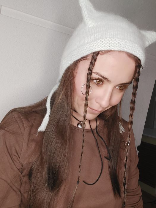 Чепчик с ушками в авторском исполнении.