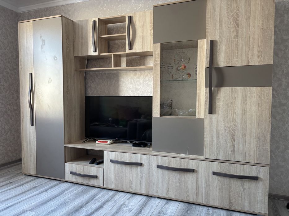 Продам стенку российского производства