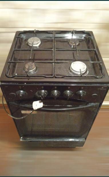 Плитa газовая. Забирать с Пришахтинска