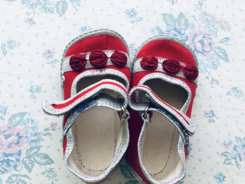 Пантофи за момиче-номер 21