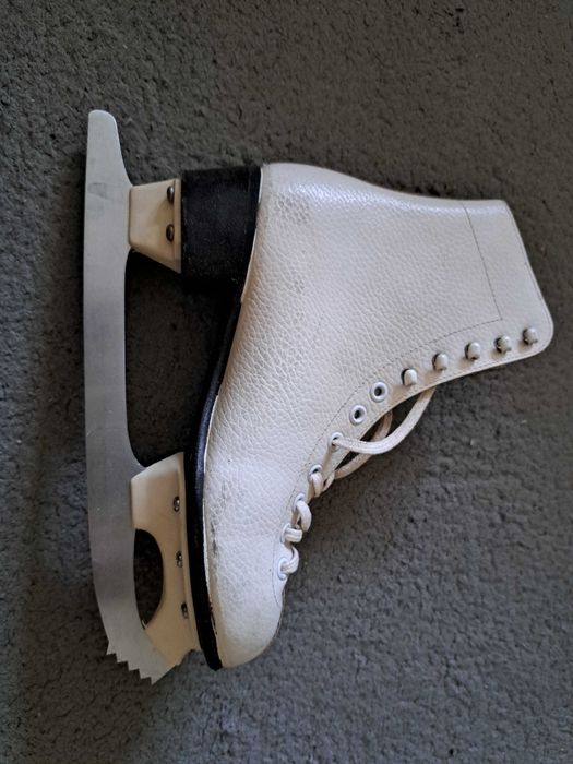 Patine piele naturală - mărimea 35/36