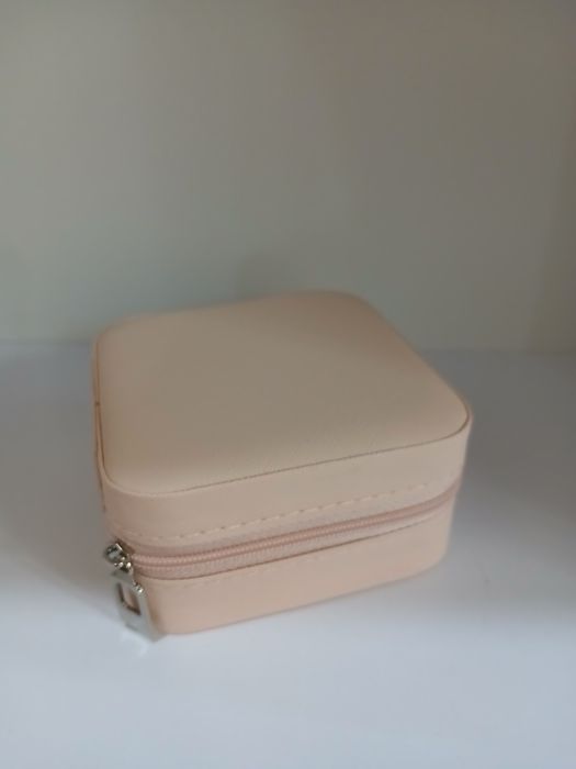 Shkatulka taqinchoqlar uchun